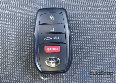 2026 Toyota Grand Highlander Le from USA, damaged, VIN 5TDAAAB54TS108476